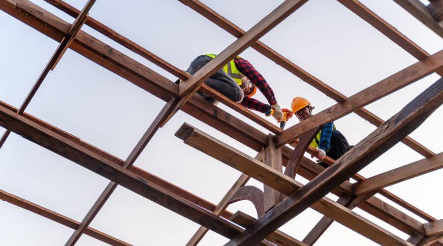 Professional gutter cleaning services in Lenox, MO